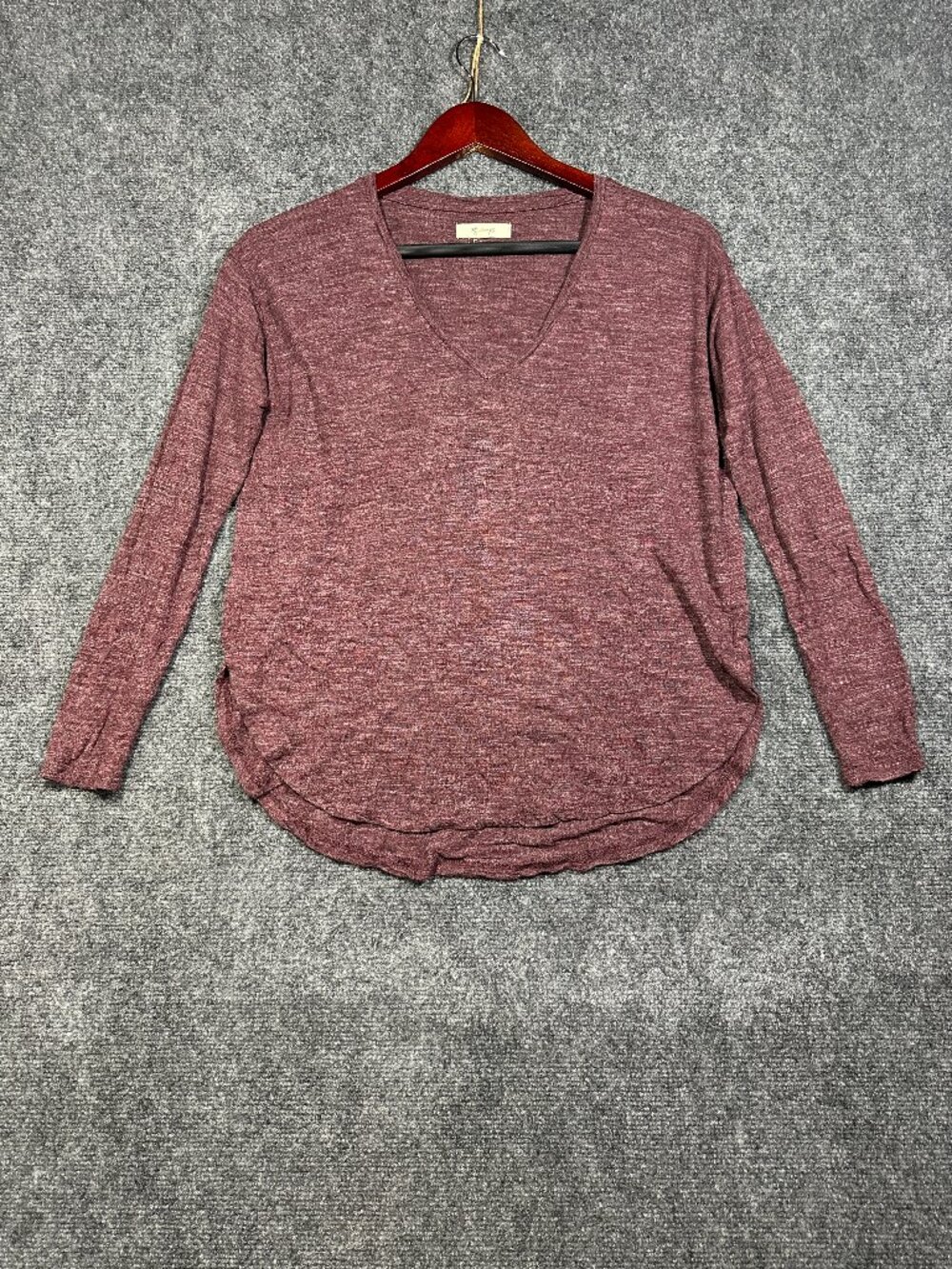 Madewell Top Women XS Maroon Long Sleeve V Neck Tee Hi Low Hem Pullover Shirt